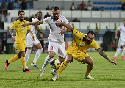 "Aris"in heyətindəki futbolçuların təcrübəli olması məni bir qədər qorxudur"