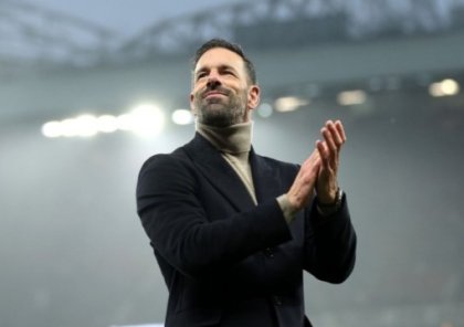 Van Nistelroyun yeni iş yeri bilindi - RƏSMİ