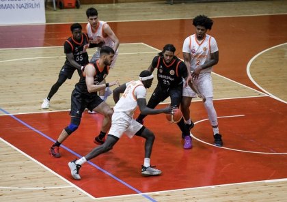 ABL: "Sumqayıt" "Lənkəran"ı üstələdi