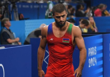 Reytinqə Həsrət başçılıq edir