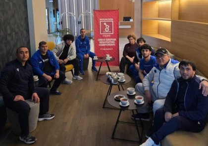 Umudov AÇ ərəfəsində milli üzvləri ilə görüşdü