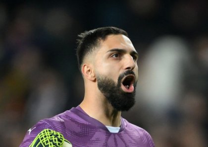 "Liverpul"un baş məşqçisi meydandan xərəkdə çıxarılan Mamardaşvilinin vəziyyətinə aydınlıq gətirdi