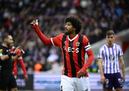 Dante 42 yaşında karyerasını bitirdi və baş məşqçi oldu