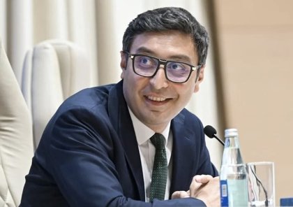 Fərid Qayıbov Azərbaycanı beynəlxalq yarışlarda uğurla təmsil etmiş idmançılarla görüşdü