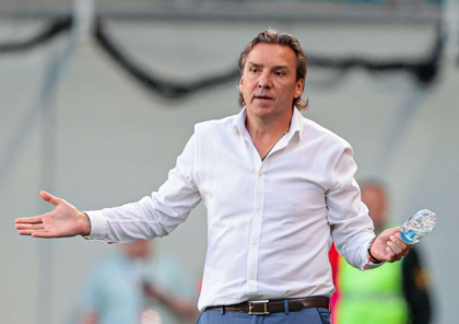 Sergey Yuran bir həftə əvvəl baş məşqçi təyin olunduğu klubdan ayrıldı