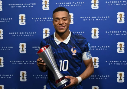 Mbappe yenə dubl etdi, mukafat aldı