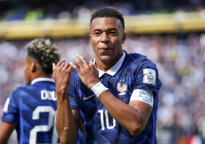 Fransa - Paraqvay oyununun ən yaxşısı bilindi - Bu, komandasına qələbə qazandıran Mbappe deyil