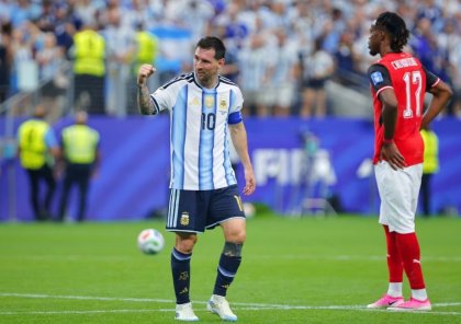 Messi qol rekordunu qırdığı Klozeyə nə vəd edib? - Açıqladı