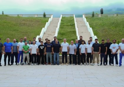 Rəşad Nəbiyev milli üzvləri ilə görüşdü