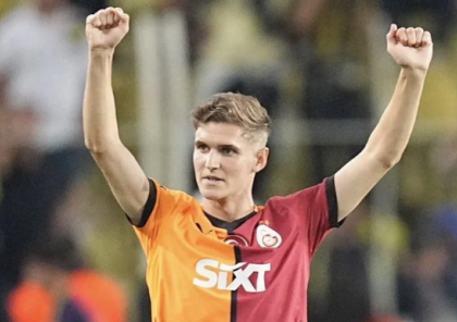 "Qalatasaray" onunla yollarını ayırır
