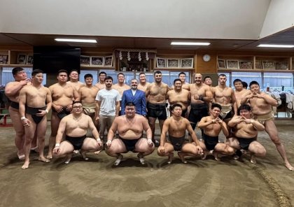 Fərid Talıbov sumo millisinin üzvləri ilə görüşüb