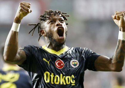"Fənərbağça" ulduz futbolçu ilə yollarını ayırdı