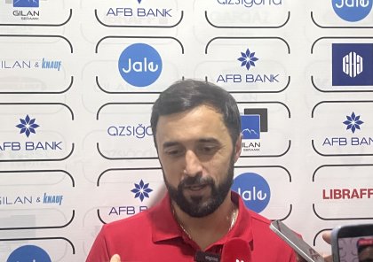 "Neftçi"də qalmağı həqiqətən çox istəyirdim"- Elvin Camalov