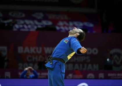 Əhməd Yusifov dünya çempionu oldu