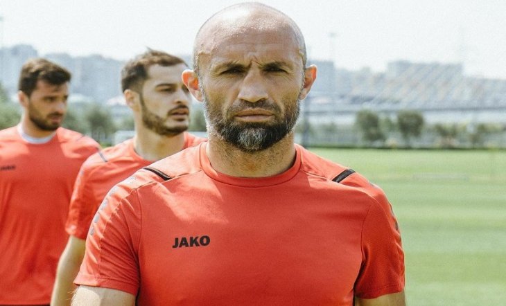"Üzülürəm ki, Azərbaycan futboluna şərəflə xidmət etmişəm" - Kamal Bayramov