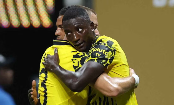 "Borussiya Dortmund" meksikalıları məğlub edib "Real"a rəqib oldu