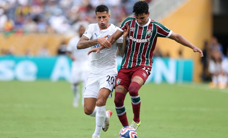 Klublararası dünya çempionatı: "Fluminense" "Əl-Hilal"ı yenib ilk yarımfinalçı oldu