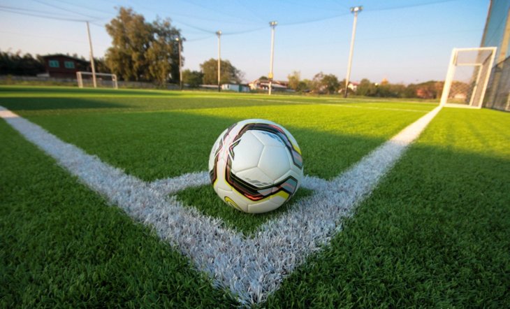 Qanalı futbolçu Bakı klubu ilə müqavilə bağladı