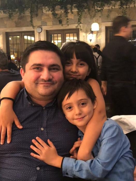 Altay Əliyev və ailəsi fonda 3000 manat ianə köçürdü