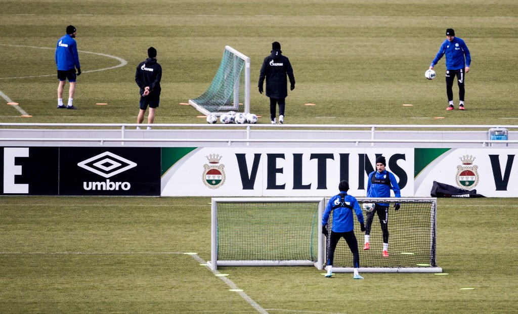 Bundesliqa klubu məşqləri bərpa etdi - FOTOLAR