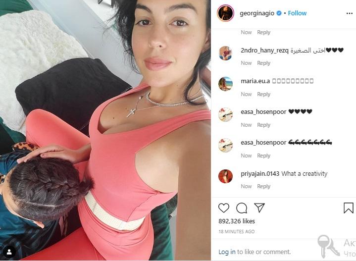 Corcina Ronaldununun saçını belə hördü - FOTO