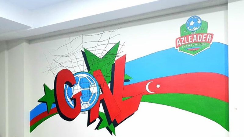 Cavadovun bayraqlı həmləsi