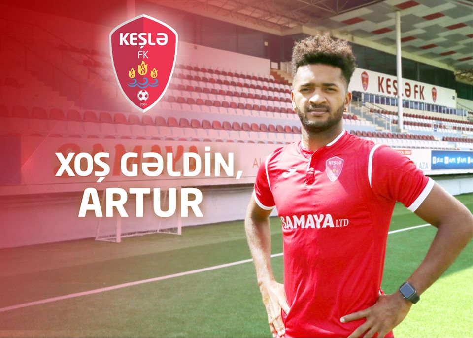 Bakı klubunda braziliyalı futbolçu - RƏSMİ