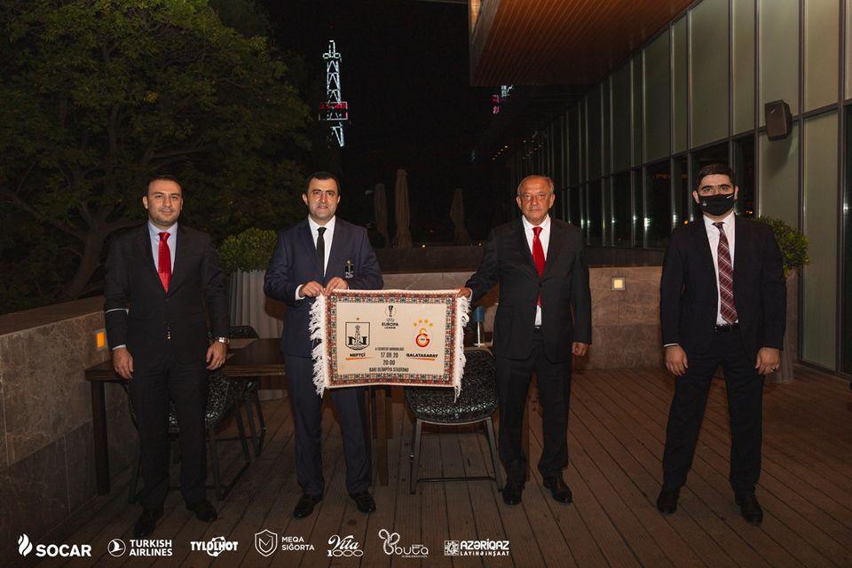 "Neftçi" və "Qalatasaray" rəhbərliyi arasında görüş oldu - FOTO