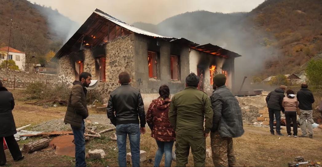 BBC-nin Kəlbəcərdən reportajı: ermənilər unitazları belə söküb aparırlar - VİDEO