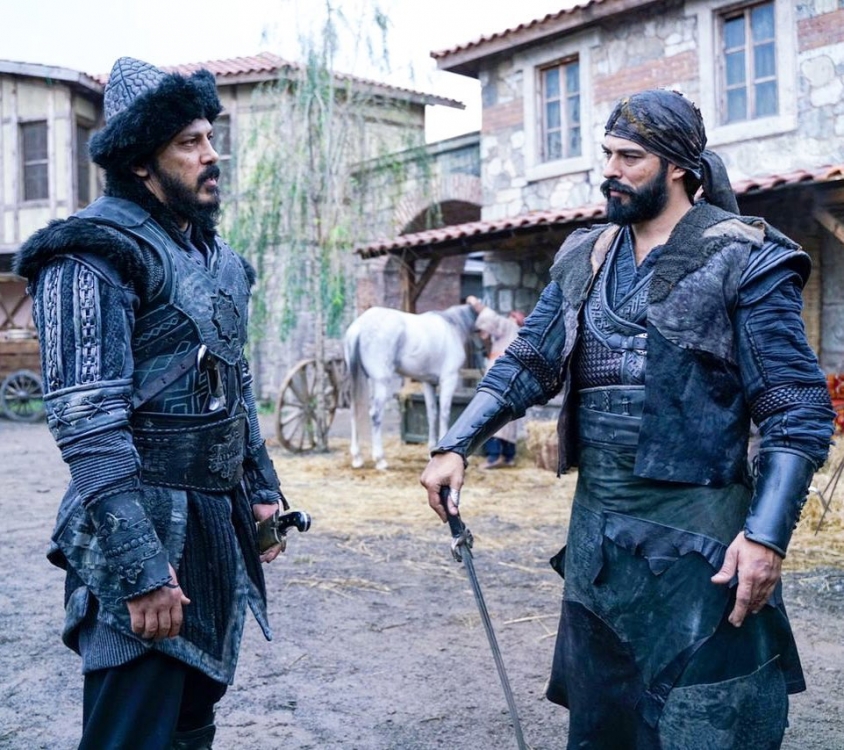 Zabit Səmədov Burak Özçivitlə məşhur serialda - FOTO