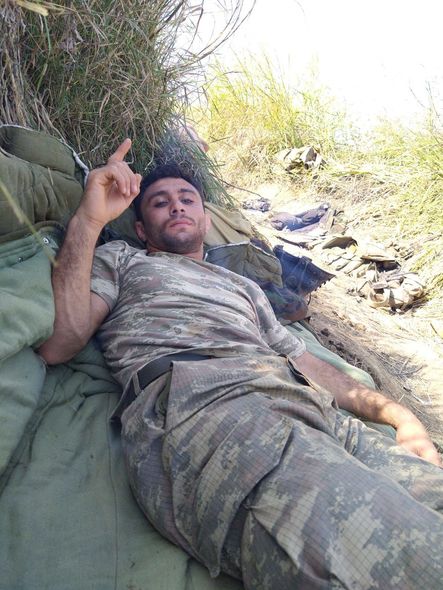 Müharibədə iştirak etmiş dünya çempionu: “Üç gün minaatanın atəşi altında qaldıq” - FOTO/VİDEO