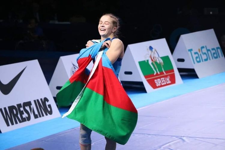 Mariya Stadnik: “İldə yalnız bir gün qadın kimi xatırlanmağı sevmirəm”