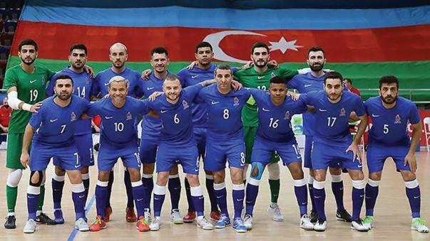 "Kiçik futbol"un böyük adamları