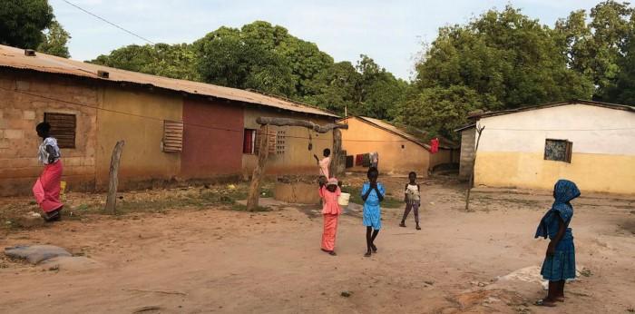 Ayaqyolu təmizləyən ulduz futbolçu - Araşdırma
