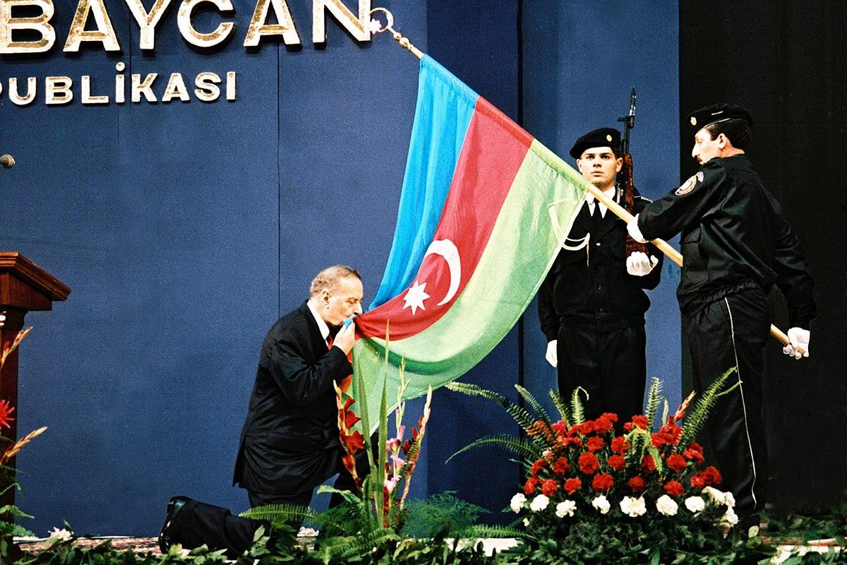 Ümummilli lider Heydər Əliyevin anadan olmasının 98-ci ildönümüdür