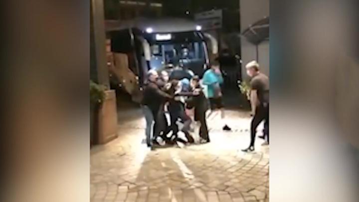 Millinin düşərgəsində Neymara hücum edildi - FOTO/VİDEO