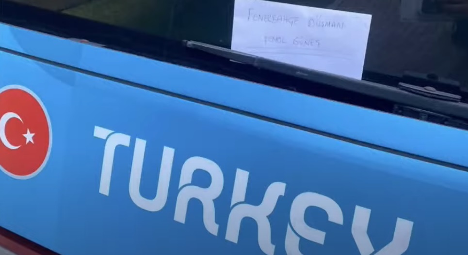 ŞOK İDDİA: Türkiyəli futbolçular və Şenol Güneş arasında gərgin mübahisə