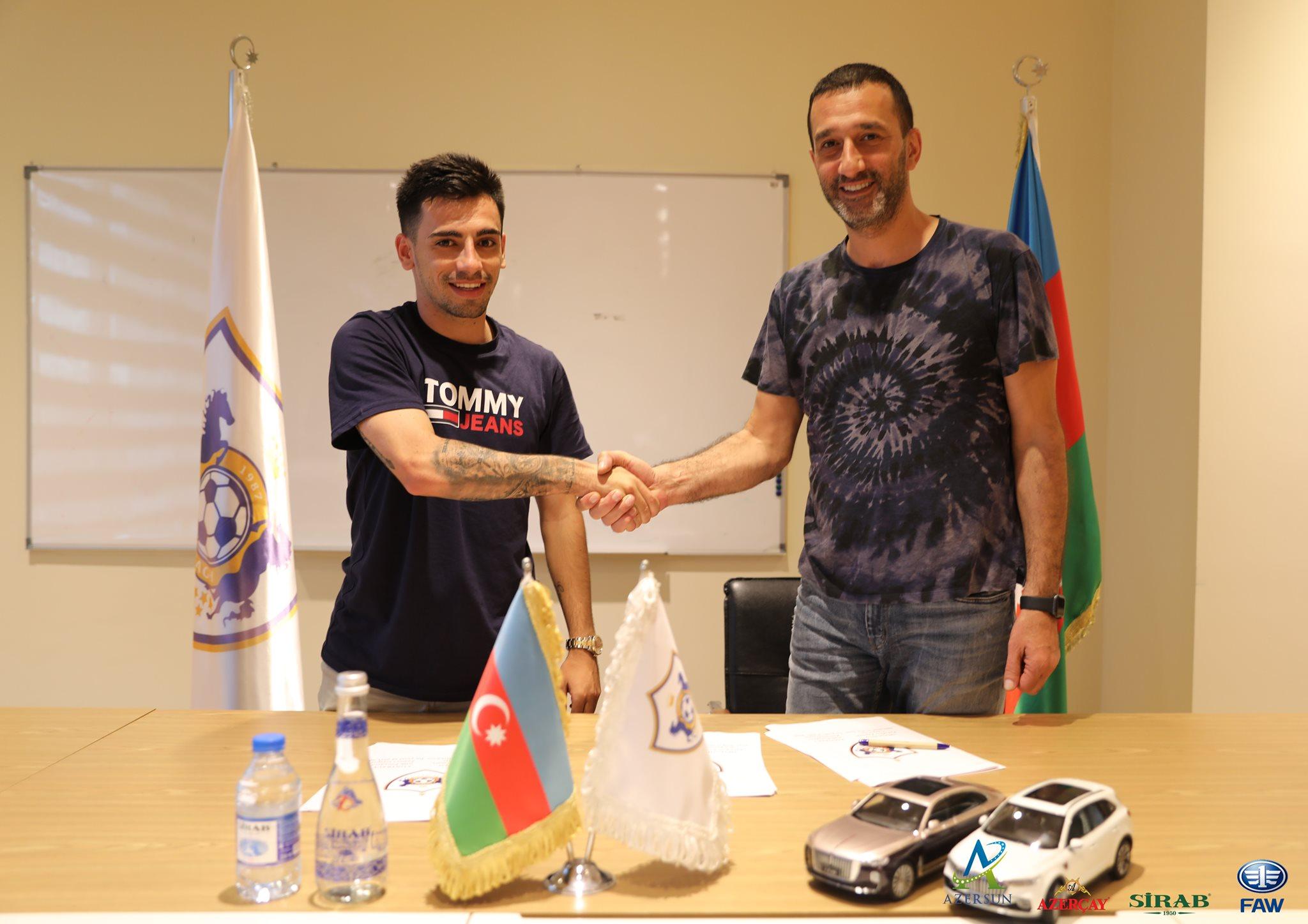 "Qarabağ" yeni transferi ilə müqavilənin müddətini açıqladı - FOTO