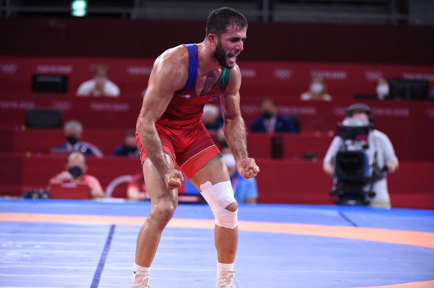 Olimpiya mükafatçımız: "O silahın satılmağı karyeramın startı idi"