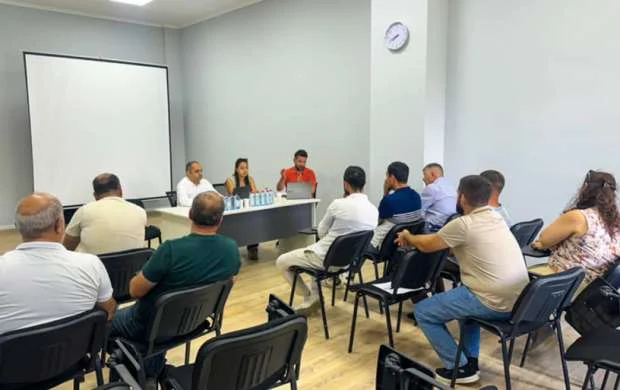AFFA rəsmiləri qadın liqalarında iştirak edəcək komandaların nümayəndələri ilə görüşlər keçirib 
